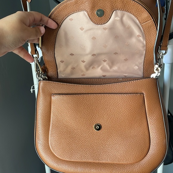 Beautiful gingerbread colored cross body/shoulder Kate spade new without tags - Picture 9 of 16